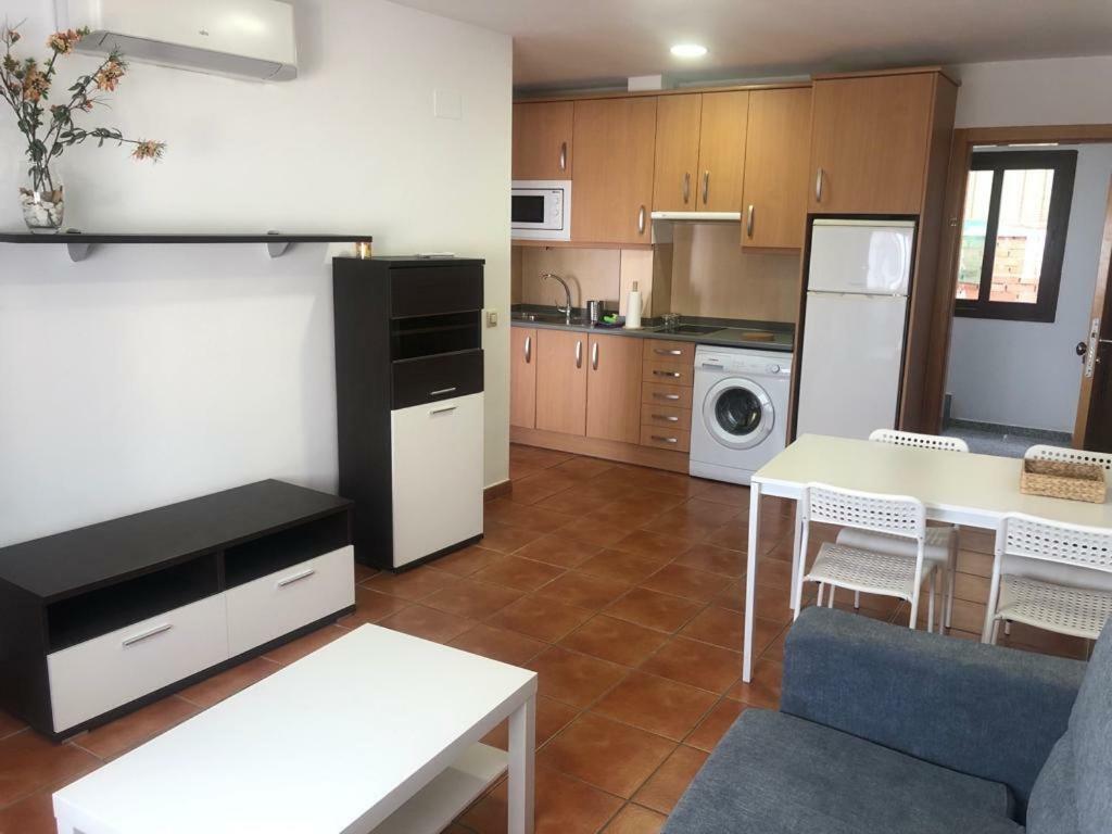 Apartamentos Fuente Arriba Poyales Del Hoyo Exterior photo